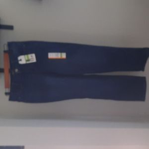 NWT Time and Tru high rise straight leg size 8 petite blue jeans